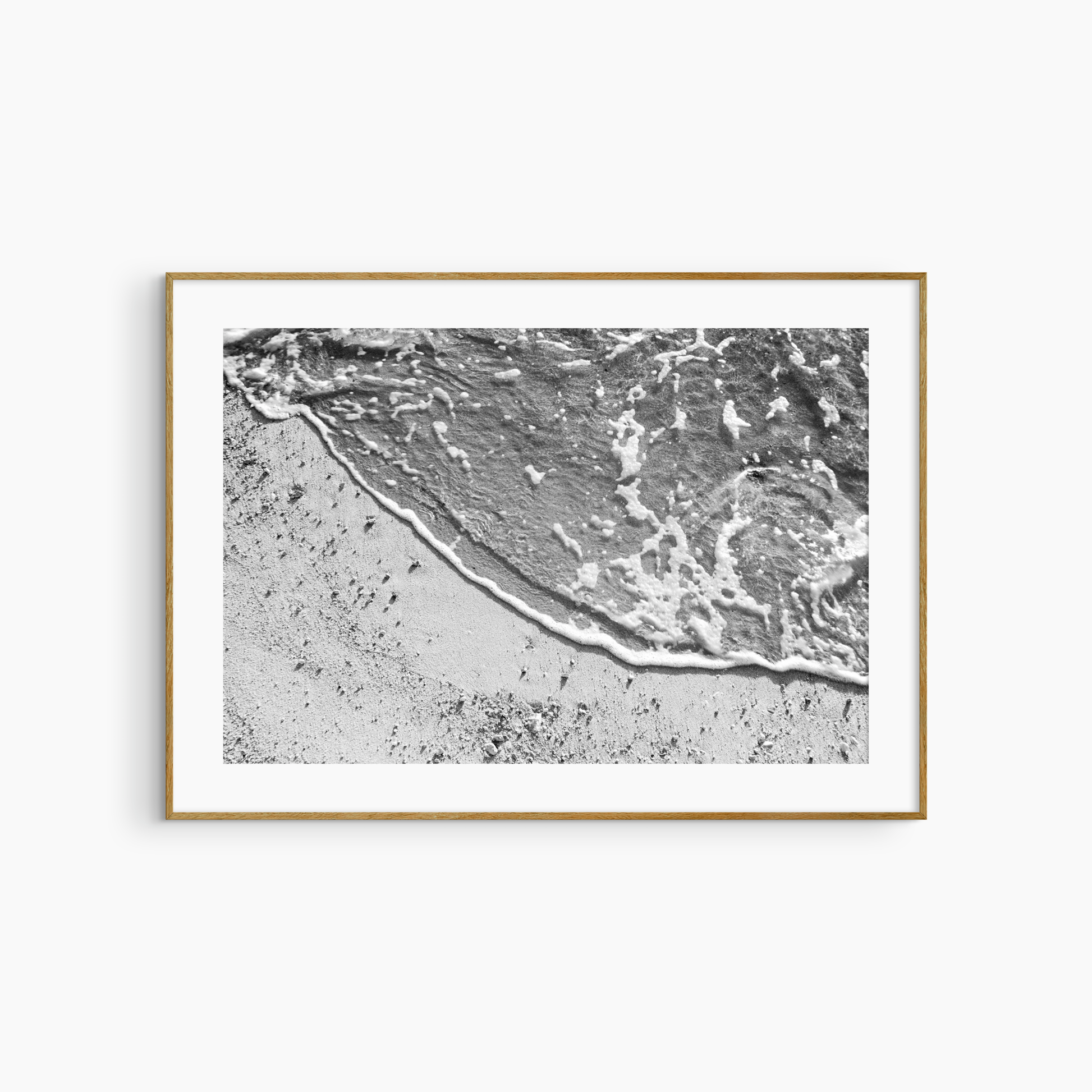 Minimalist sandy shore photography printable, black and white beach wall art, curved foam edge print